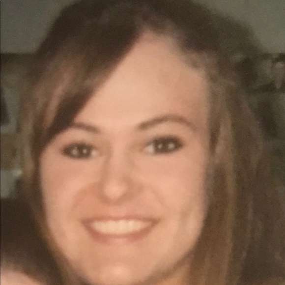 Meet your Posher, Laurel - Picture 1 of 1